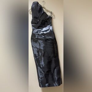 NwT: 💥 Anaya one Shoulder Daria 3D pleated petal  Maxi  Dress🔥